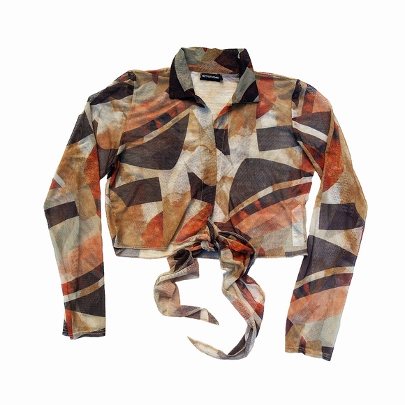 Two Piece Sheer Geometric Set Crop Top and Wide Legged Pants - Picture 3 of 8